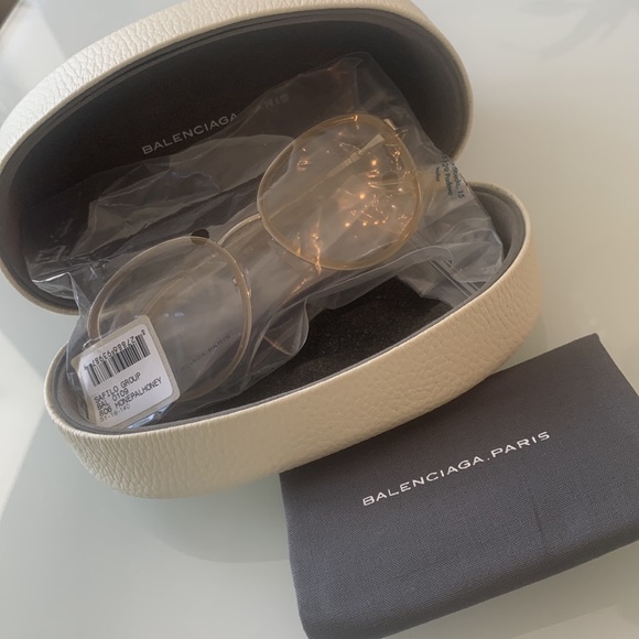 Balenciaga glasses - no prescription lenses - Picture 11 of 11